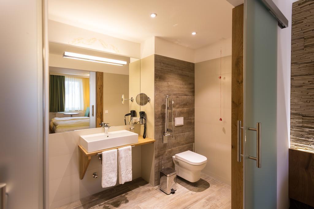Hotel Schlof Guat Oberpullendorf Quarto foto