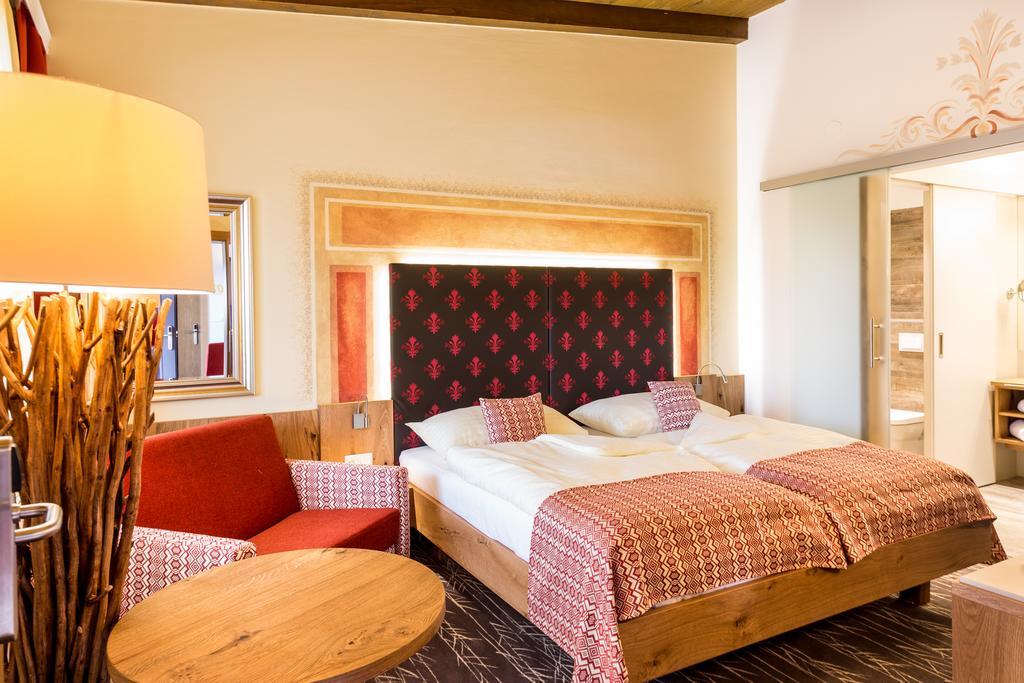 Hotel Schlof Guat Oberpullendorf Quarto foto